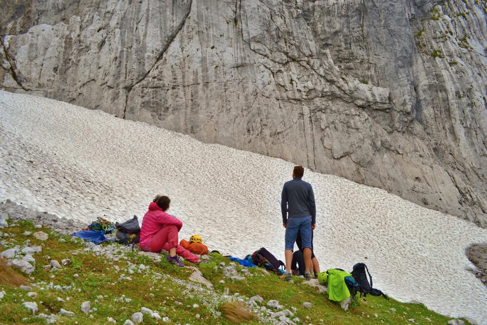 climbers resting before climb