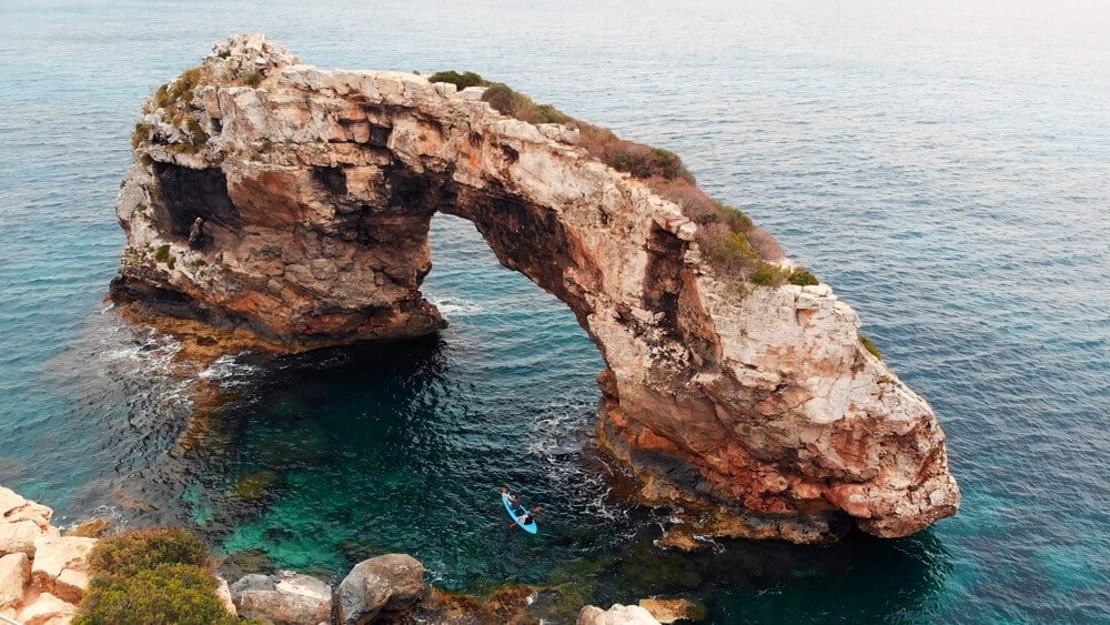 climbers on es pontas mallorca